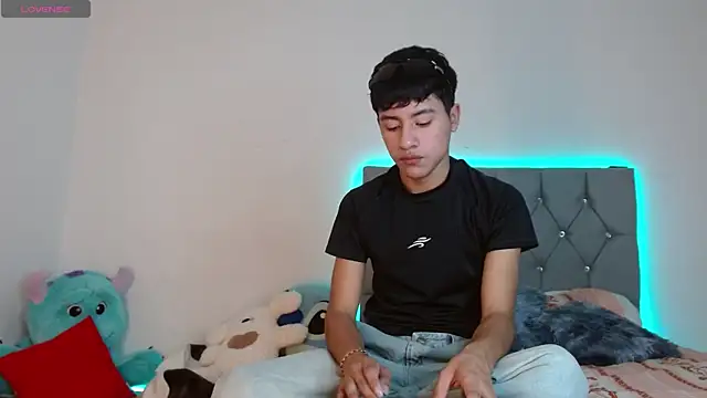 Sebas fire4 online show from 26, 4, 2026