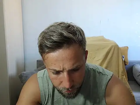 BlondEagleMuscle online show from 29, 7, 2026