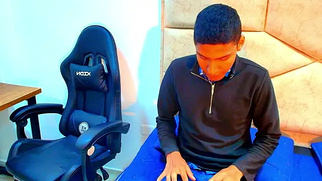 darkknight xx online show from 10, 3, 2026