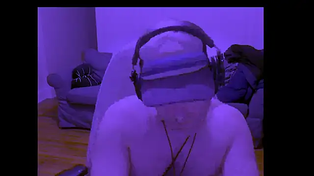 NeonDancer online show from 17, 3, 2026