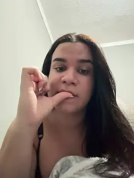 Gabrielaparaiso online show from 25, 6, 2026