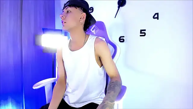 dominik jackson  online show from 13, 3, 2026