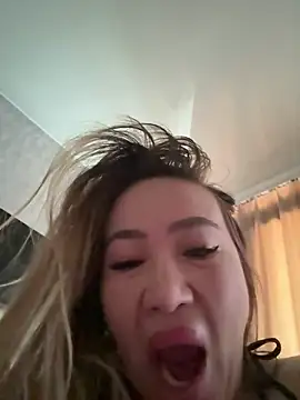 Angella15 online show from 9, 3, 2026