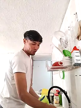 Snapshot of Diamond_Liam chatting on 11, 3, 2026 Diamond Liam online show from 11, 3, 2026