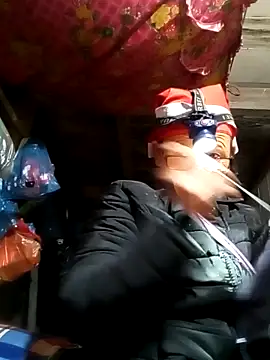 Snapshot of mama-cute chatting on 11, 3, 2026 mama-cute online show from 11, 3, 2026