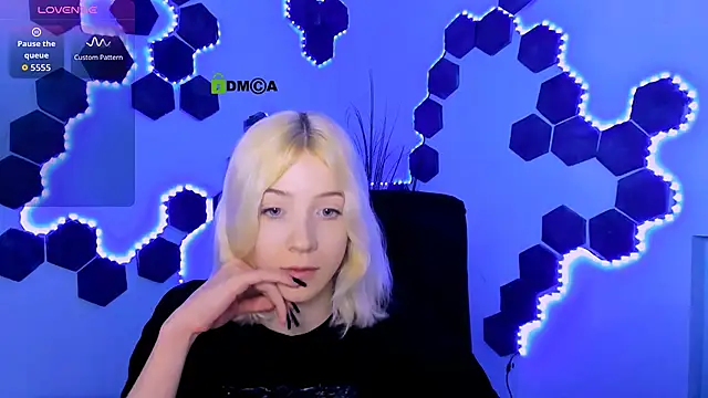  sabrina moore online show from 16, 3, 2026