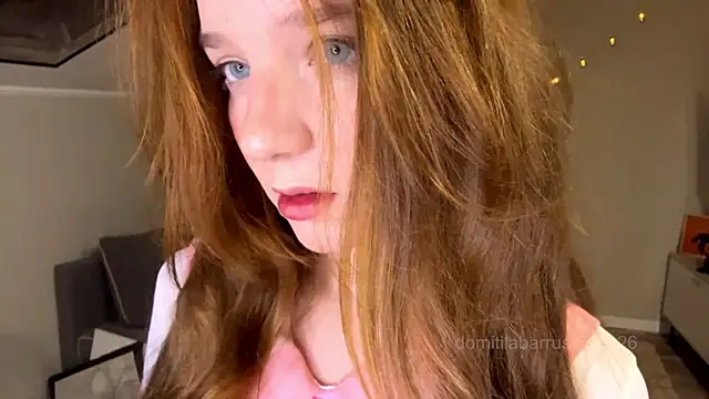 Kissme Kira online show from 5, 8, 2026
