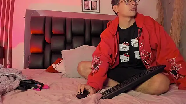 dalhia and hades online show from 18, 4, 2026