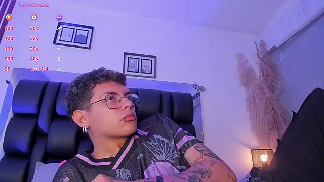 dalhia and hades online show from 30, 5, 2026