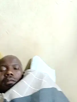 Snapshot of Zolani003 chatting on 10, 3, 2026 Zolani003 online show from 10, 3, 2026