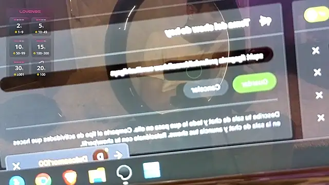 Luchoplayboy online show from 28, 4, 2026