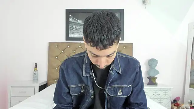 finn jackson online show from 22, 4, 2026