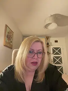 JanieLight53 online show from 29, 4, 2026