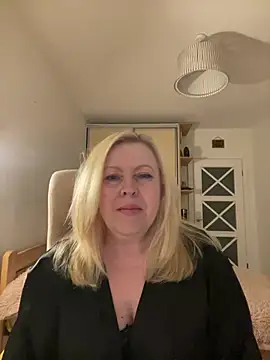 JanieLight53 online show from 29, 6, 2026