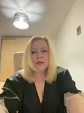 JanieLight53 online show from 21, 7, 2026