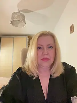 JanieLight53 online show from 23, 7, 2026