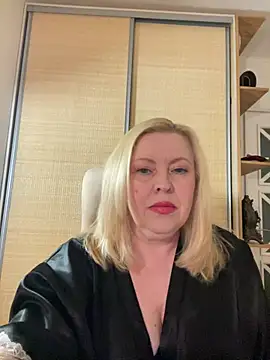 JanieLight53 online show from 25, 7, 2026