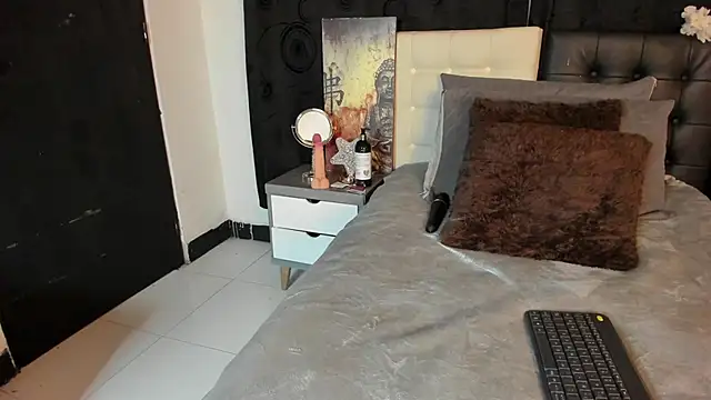 Vicky Angeel online show from 29, 4, 2026