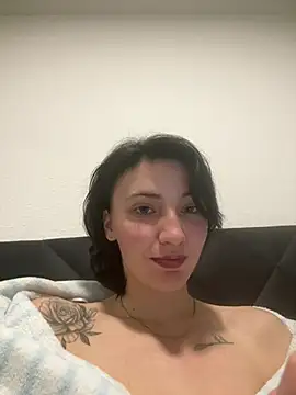 MayaLoveee online show from 13, 3, 2026