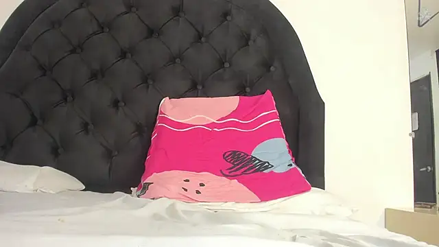 Melisa Ebony online show from 27, 4, 2026