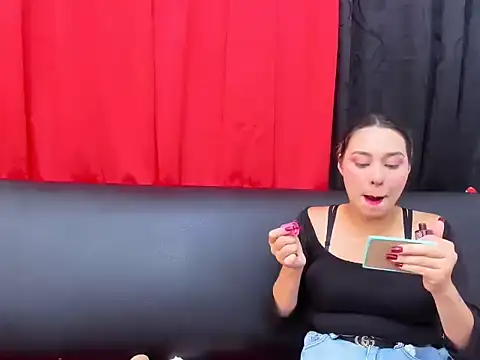 Snapshot of Hot_blowjobs_ chatting on 13, 3, 2026 Hot blowjobs online show from 13, 3, 2026