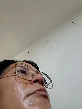 Dr Edna naughty online show from 7, 6, 2026