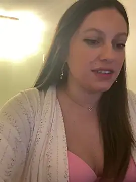 Iris yx online show from 12, 3, 2026