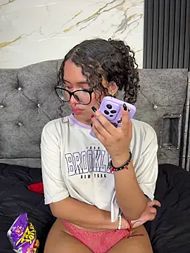 Bunny fire online show from 18, 4, 2026