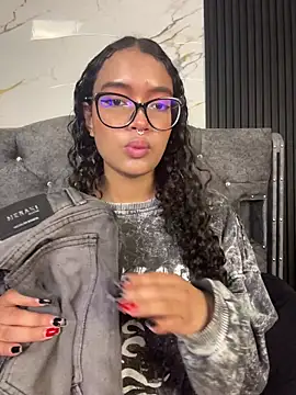 Bunny fire online show from 27, 4, 2026