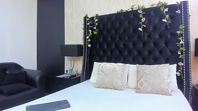 MeganNightt online show from 27, 5, 2026