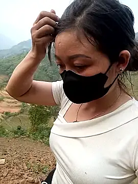 Bling-pusy online show from 17, 4, 2026