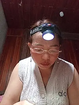 Yellow-pink online show from 19, 4, 2026