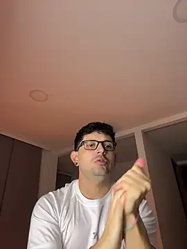 TroyeSavage online show from 1, 6, 2026