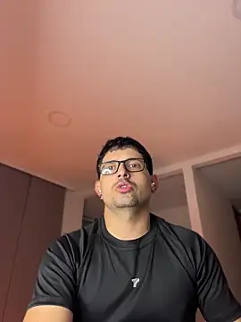 TroyeSavage online show from 13, 6, 2026