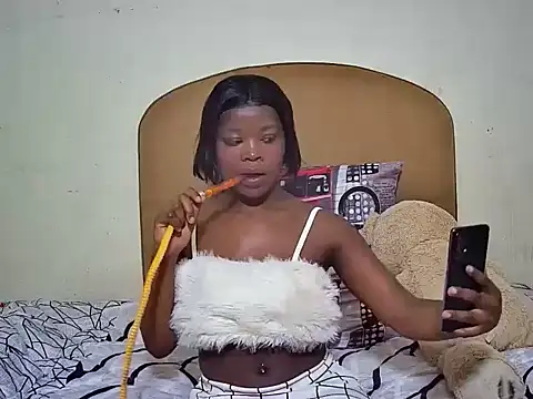 Snapshot of MelaninGoddess26 chatting on 10, 3, 2026 MelaninGoddess26 online show from 10, 3, 2026