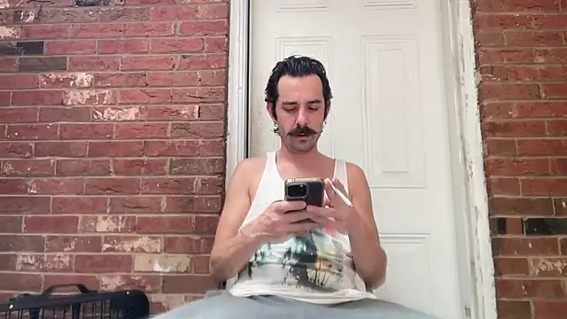 RawSlutMaker online show from 15, 4, 2026