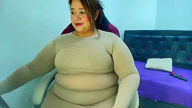 BustyyJuicy Rs online show from 30, 3, 2026