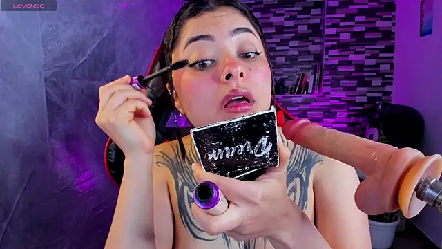 Sophiia cherry online show from 12, 7, 2026