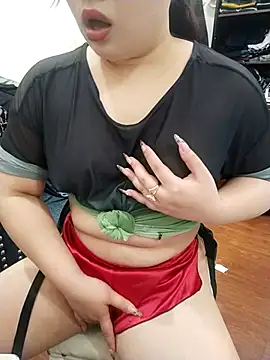 Snapshot of Lylyoh chatting on 25, 3, 2026 Lylyoh online show from 25, 3, 2026