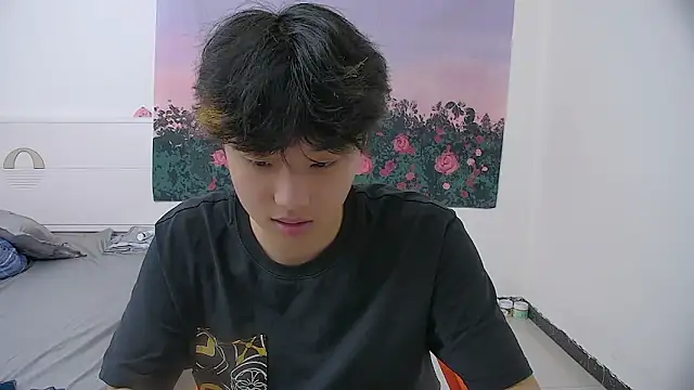 icecream-002 online show from 27, 4, 2026