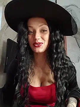 EhidnaLowq online show from 15, 4, 2026