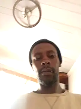 Snapshot of Bigdickhomie chatting on 24, 5, 2026 Bigdickhomie online show from 24, 5, 2026