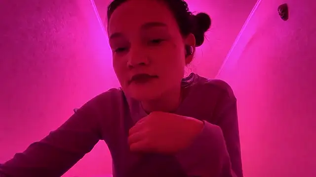 Hannatrai online show from 11, 3, 2026