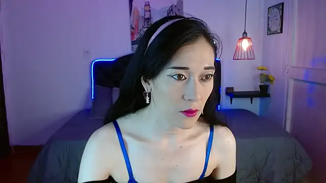 Snapshot of Mylu_xx chatting on 19, 5, 2026 Mylu xx online show from 19, 5, 2026