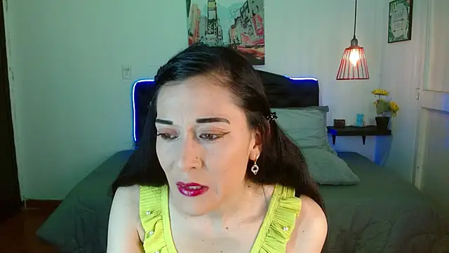 Snapshot of Mylu_xx chatting on 24, 5, 2026 Mylu xx online show from 24, 5, 2026