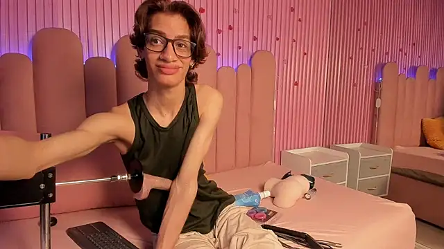 willturneer online show from 5, 4, 2026