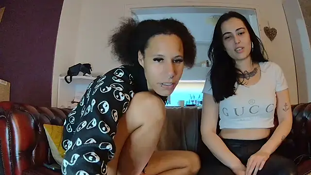 Snapshot of HighEndHotties chatting on 13, 3, 2026 HighEndHotties online show from 13, 3, 2026