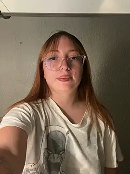 Milaac  online show from 14, 3, 2026