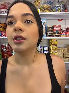 Bella-Ferrer online show from 11, 6, 2026
