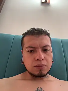 Juan Hernadez27 online show from 10, 3, 2026